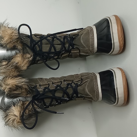 Sorel- Joan of Arctic -Suede Waterproof Boots w/Faux Cuff- Olive Gray - size 9 - Picture 3 of 16